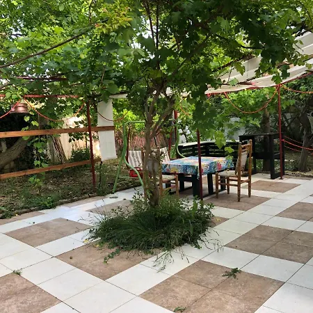 Surf House Rose I Po3a L بيت ضيافة