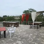 בית הארחה Surf House Rose I Po3a L