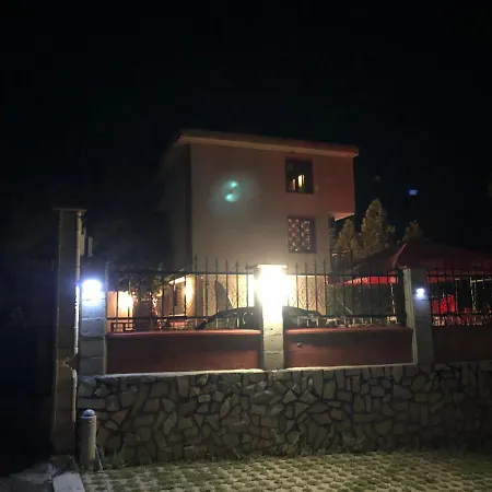 Surf House Rose I Po3a L בית הארחה 3*