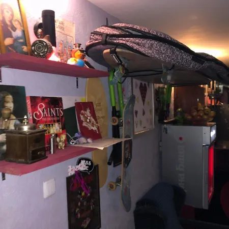 Konukevi Surf House Rose I Po3a L
