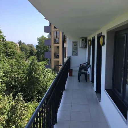 Surf House Rose I Po3a L Pensiune